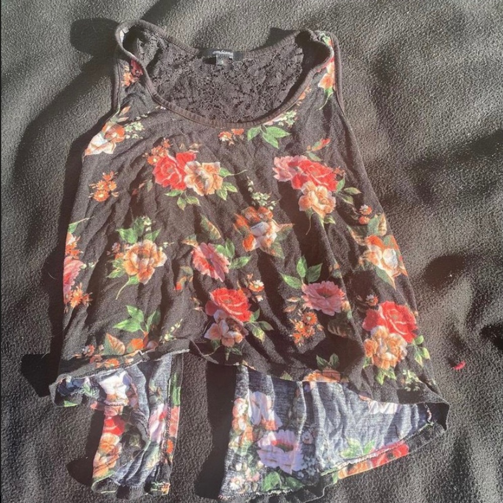 Black floral tank top